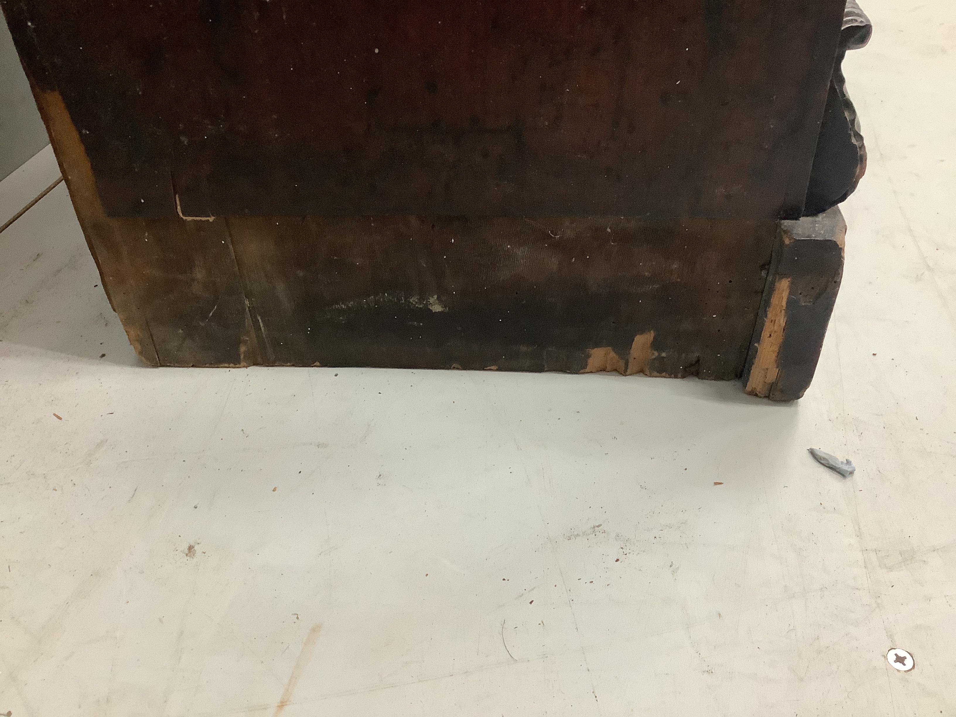 A Victorian mahogany Wellington chest, width 64cm, depth 46cm, height 152cm